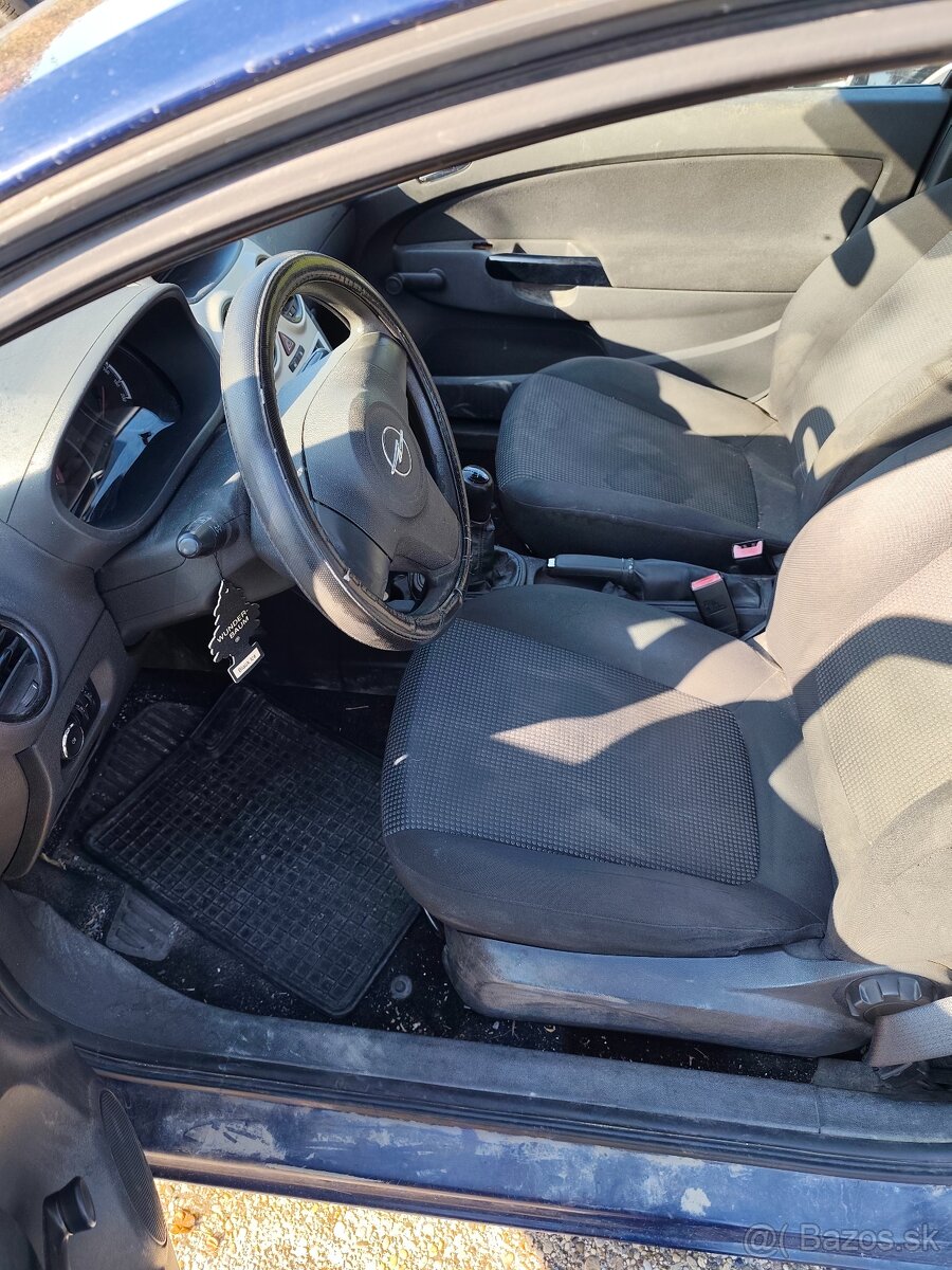 Predám Opel Corsa - 3