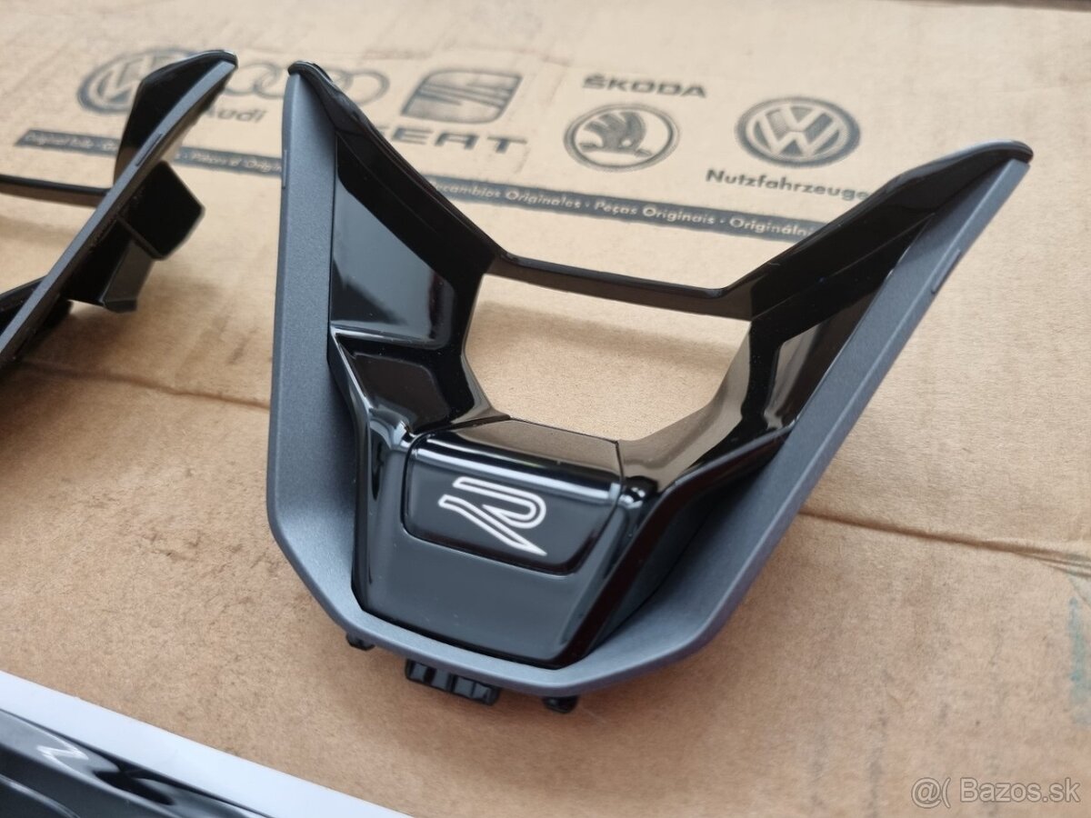 Rline kridelka na blatniky VOLKSWAGEN logo na volant - 3