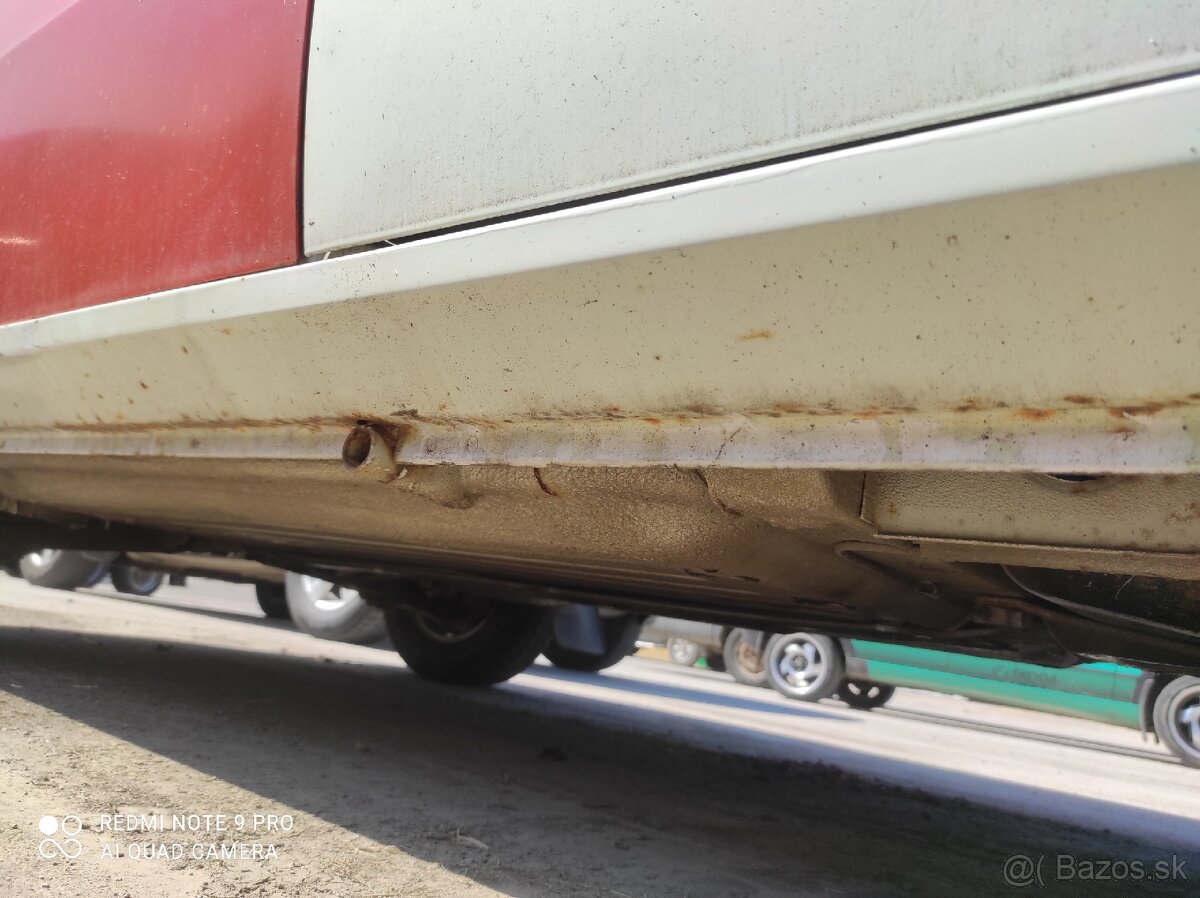 Predám karosériu Škoda 742 M - 3