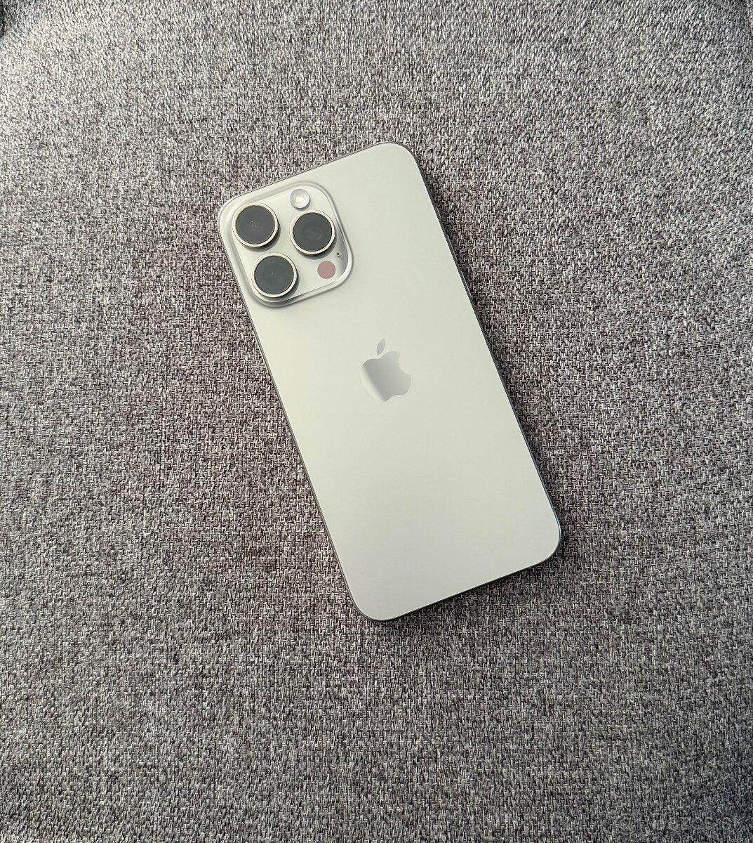 iPhone 15 Pro Max 512GB Natural Titanium - 3