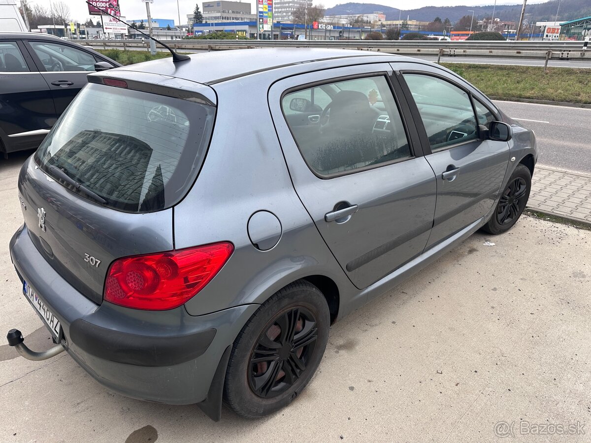 Peugeot 307 - 3
