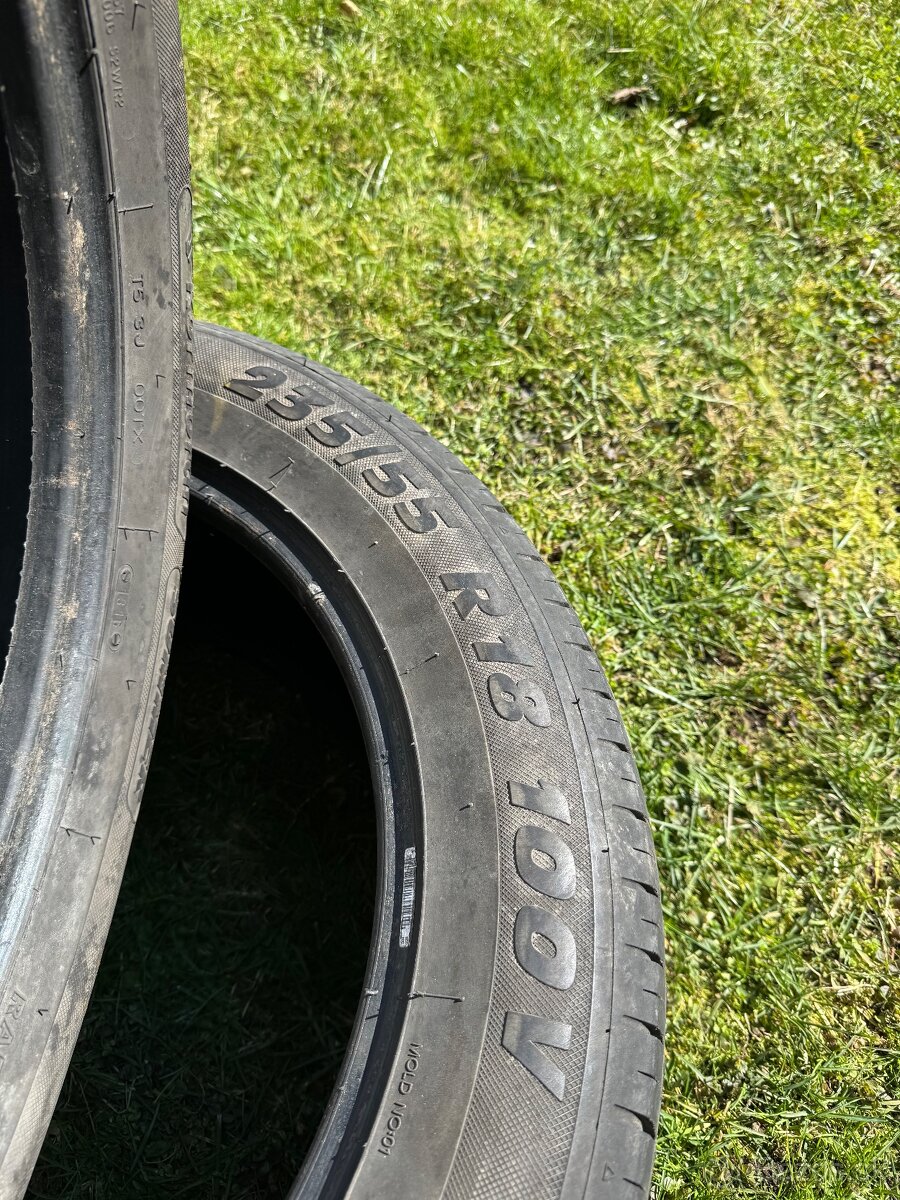 235/55 R18 - 3