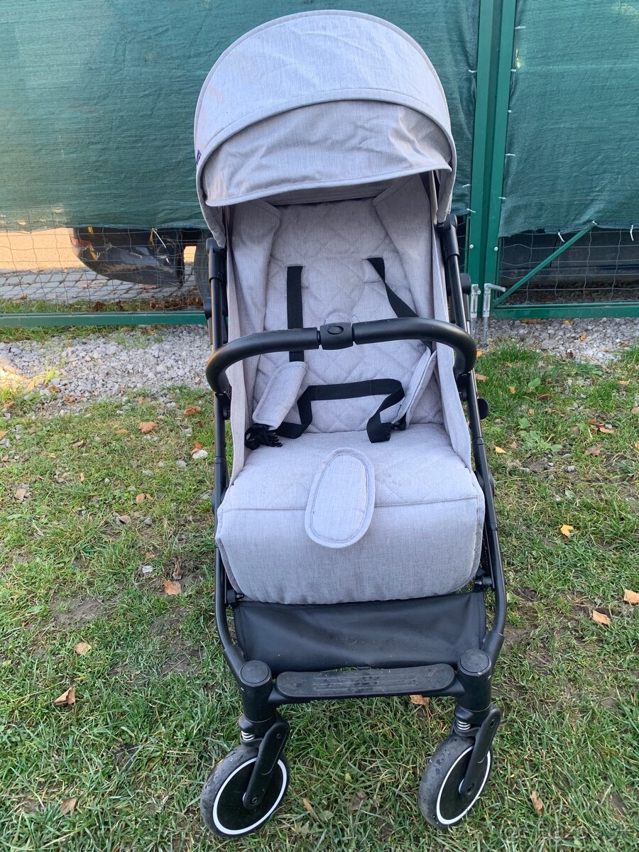 kočík CHICCO skladací - 3