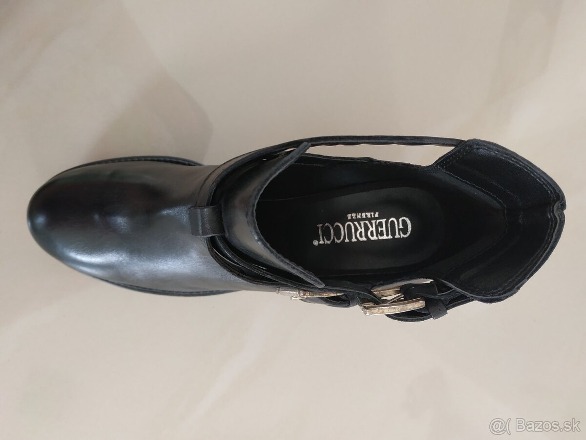 Čierne kožené čižmy, veľkosť 39 - 3