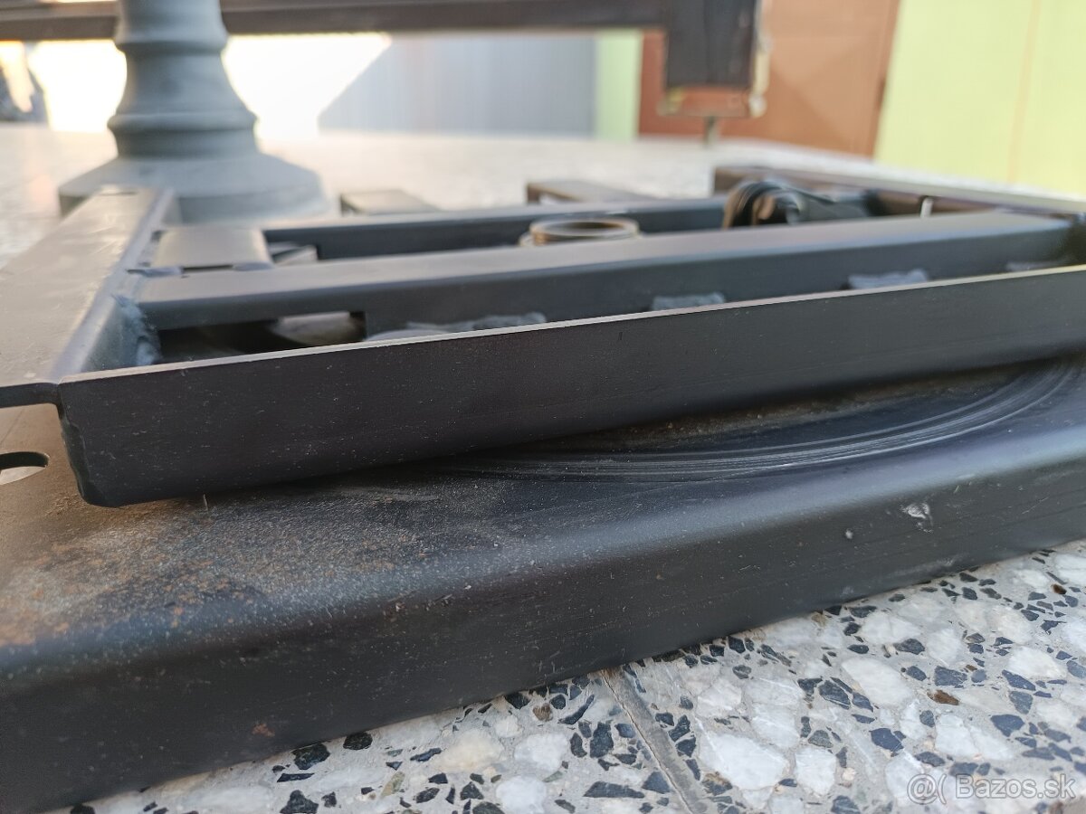 Otočná konzola na Fiat Ducato - 3