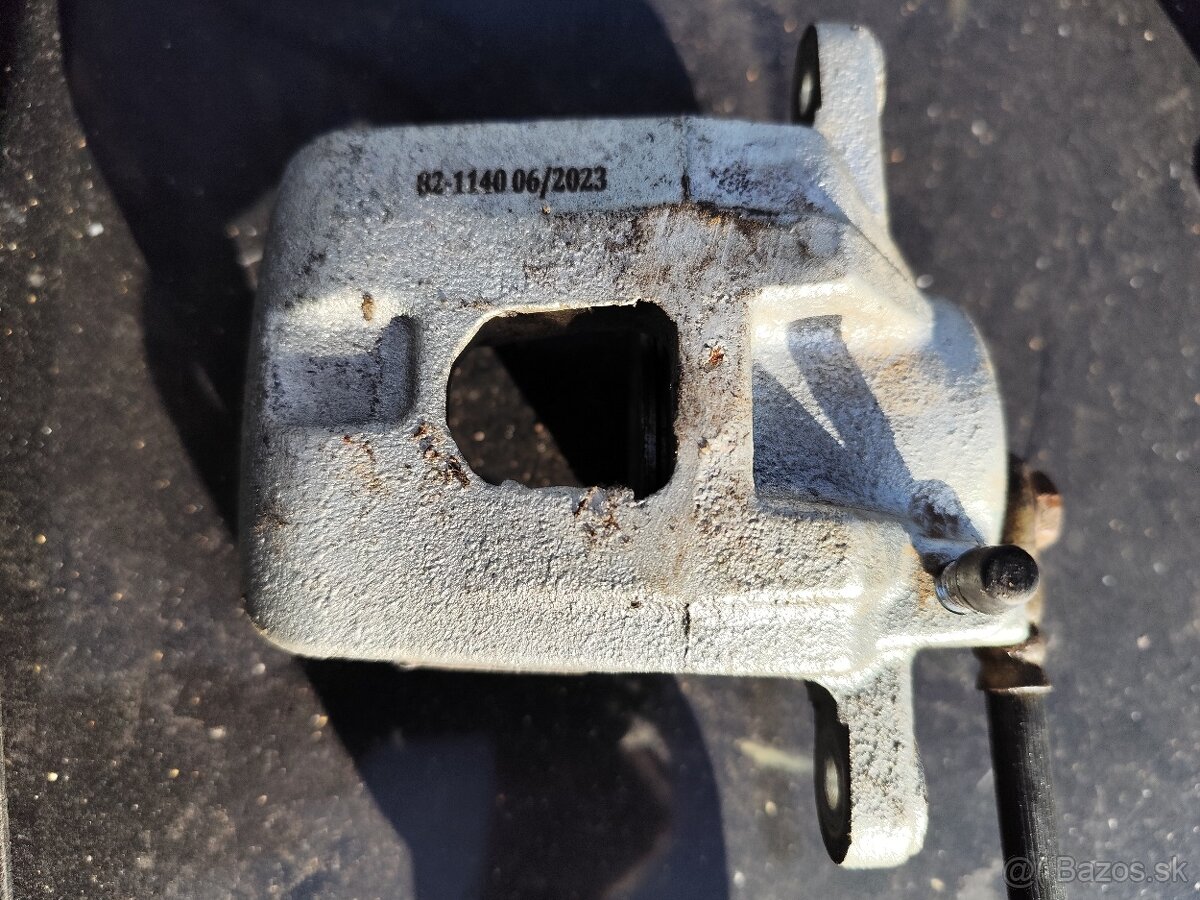 Mitsubishi Pajero Pinin držiak prevodovky, strmeň - 3