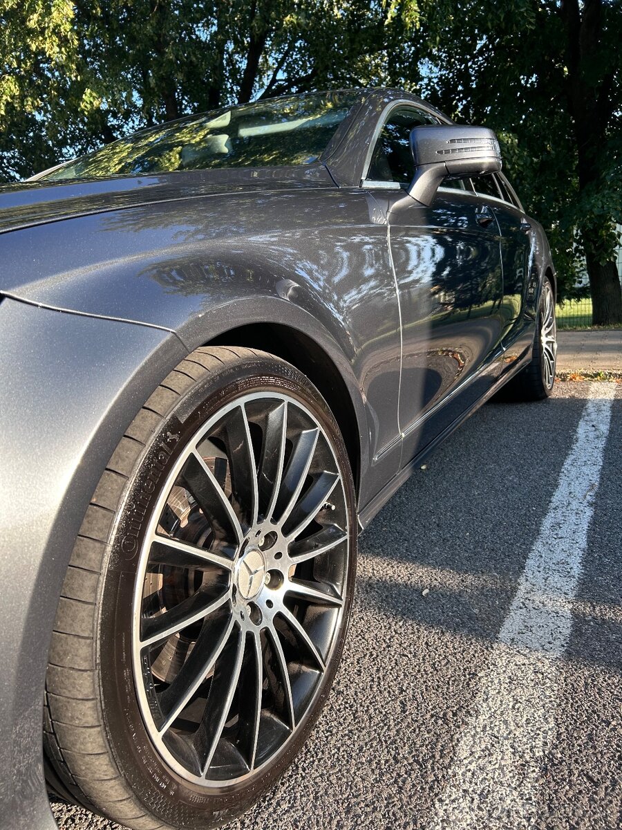 Mercedes-Benz CLS 350 4-Matic - 3