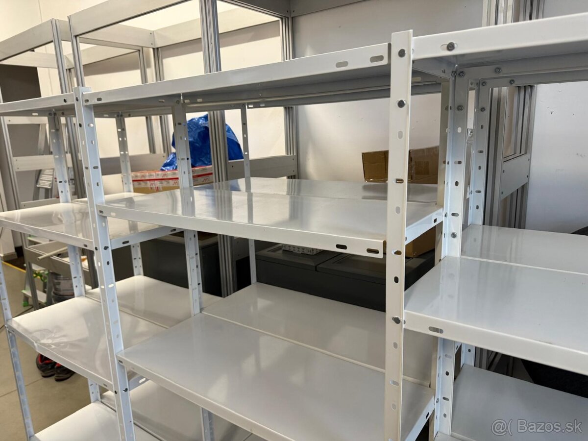 Predám 2 biele kovové regále – plechové police - 3