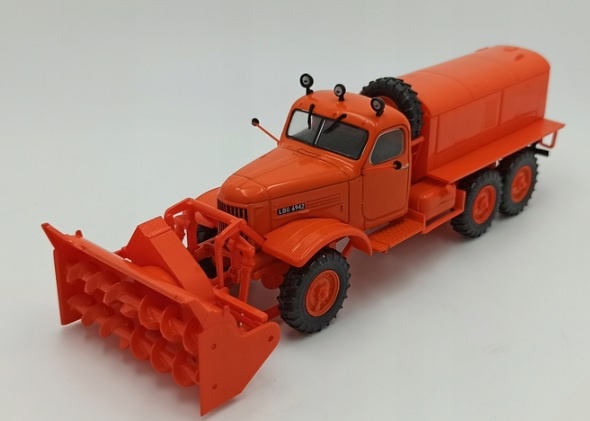 ZIL-157 D-470 1:43 fréza - 3