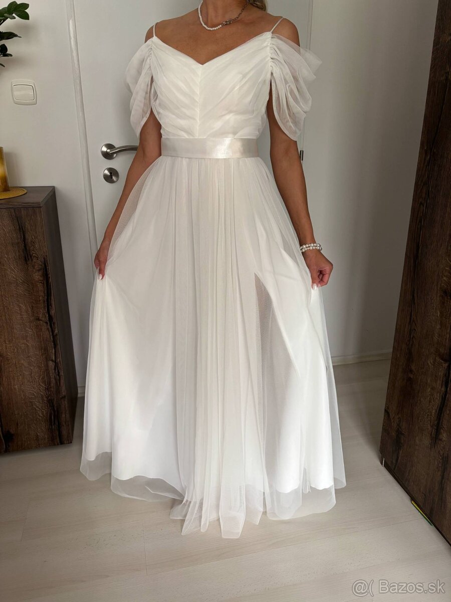 Luxusné tylové svadobné šaty - 3