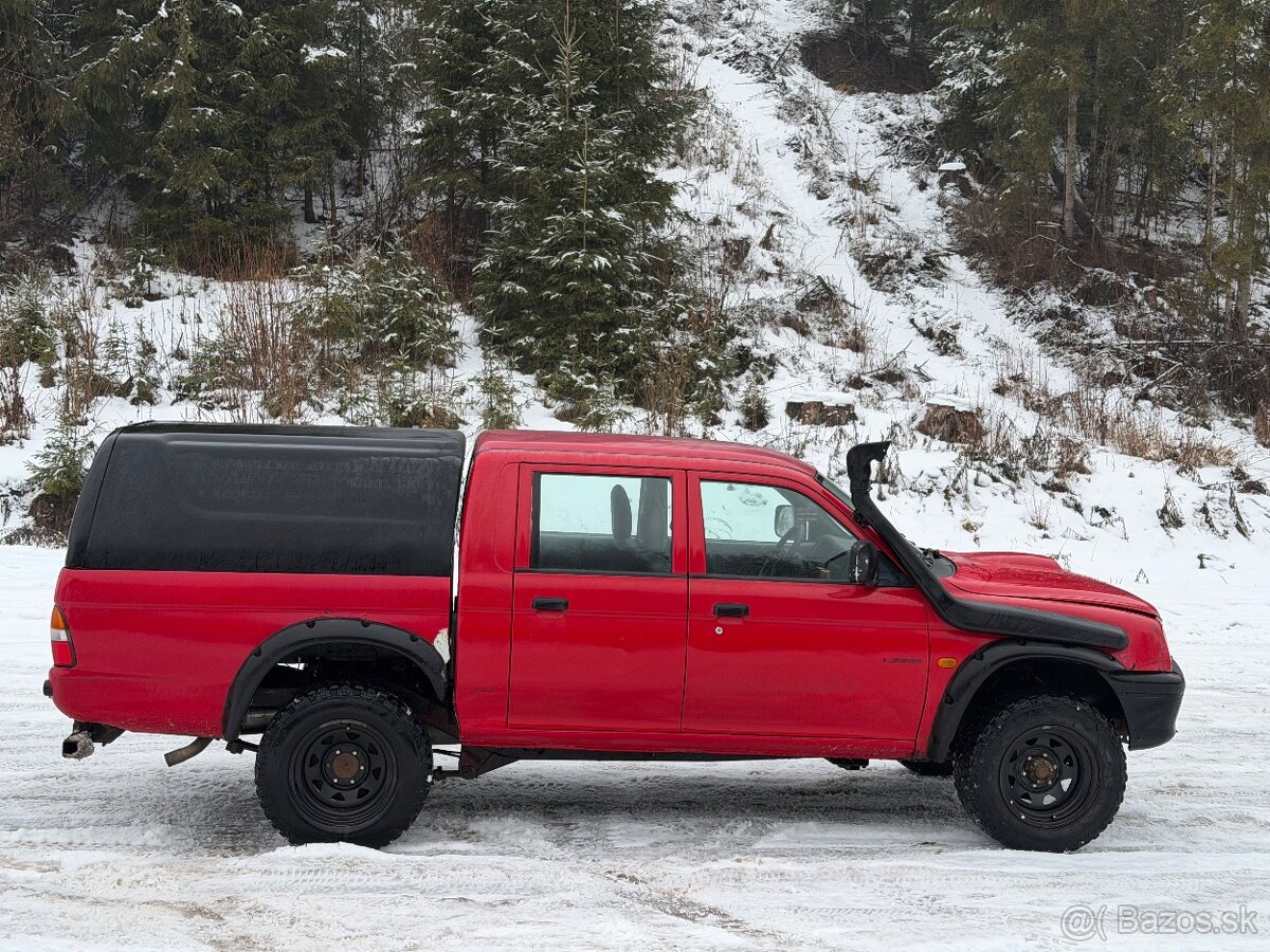 Mitsubushi L200 - 3