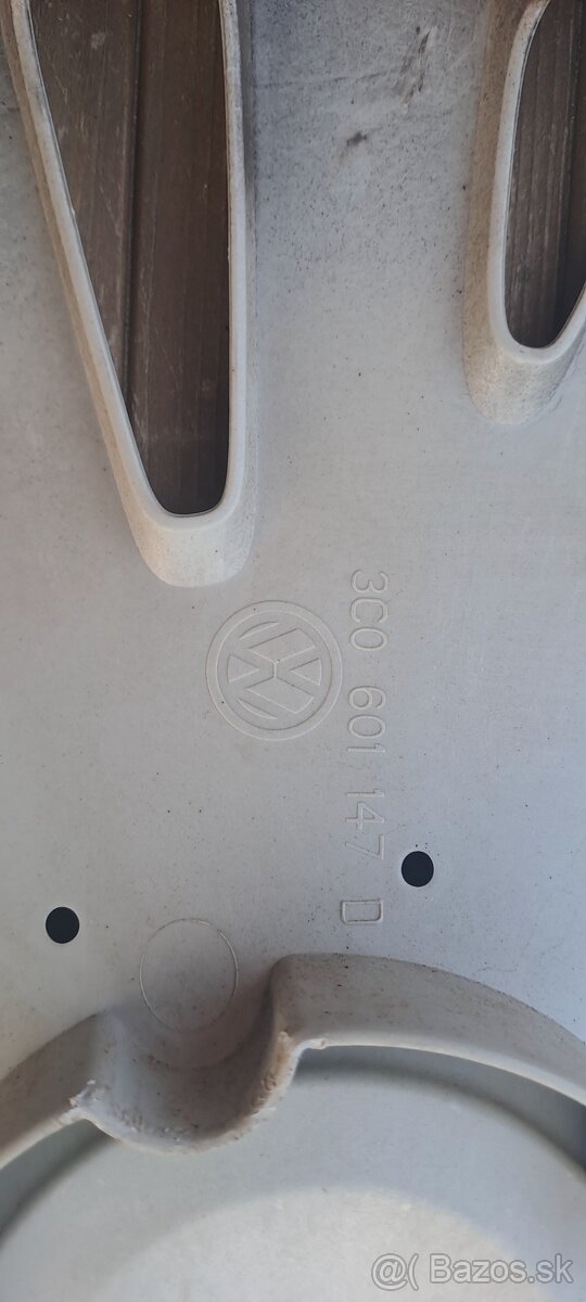 Kryty kolies,puklice originál VW Passat B6 16" - 3