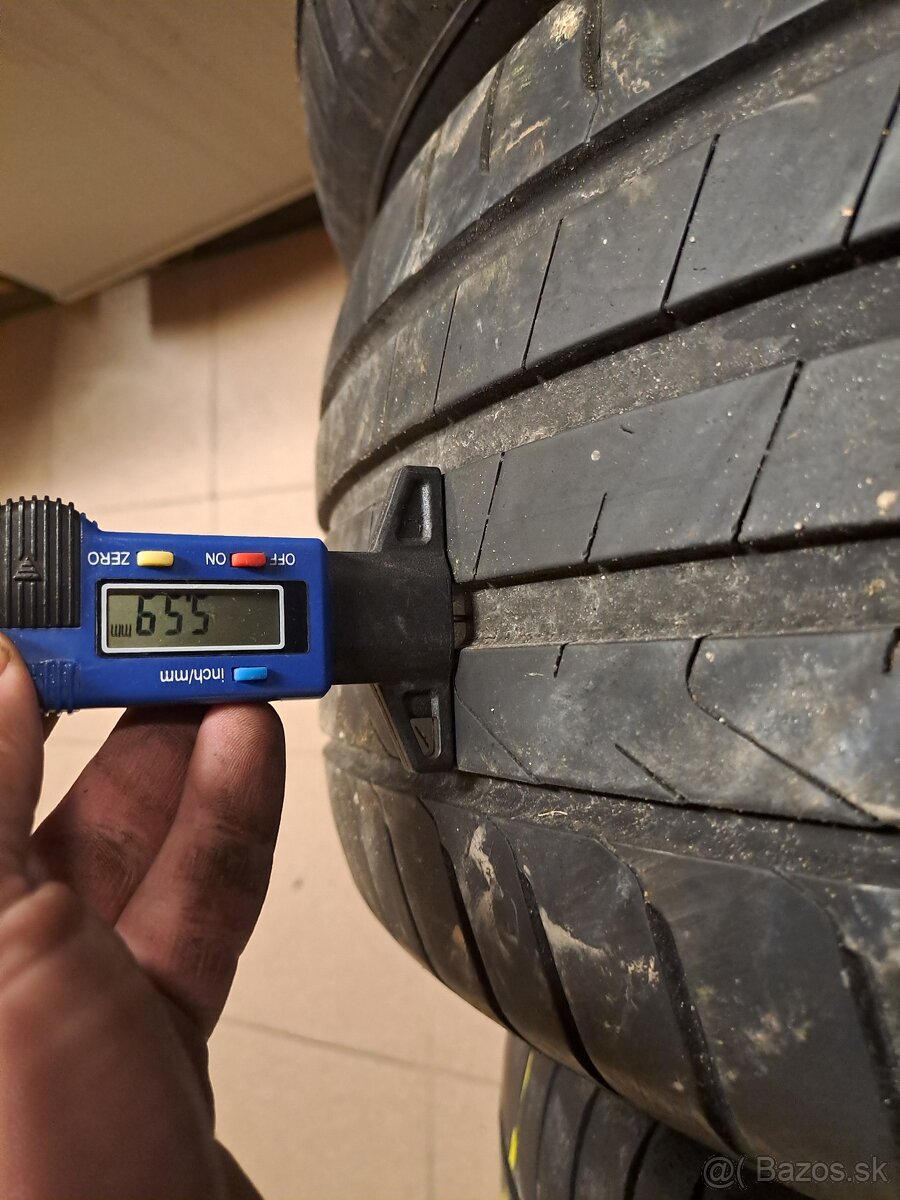 Letné Pirelli Scorpion 235/55/18 100V - 3