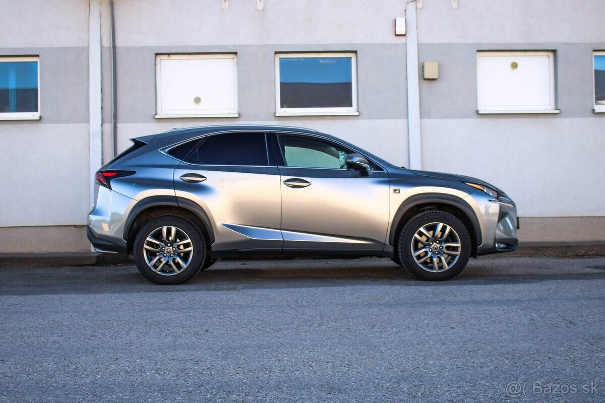 Lexus NX 200t AWD Comfort - 3