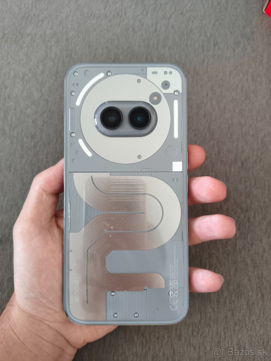 Nothing Phone 2a Plus - 3