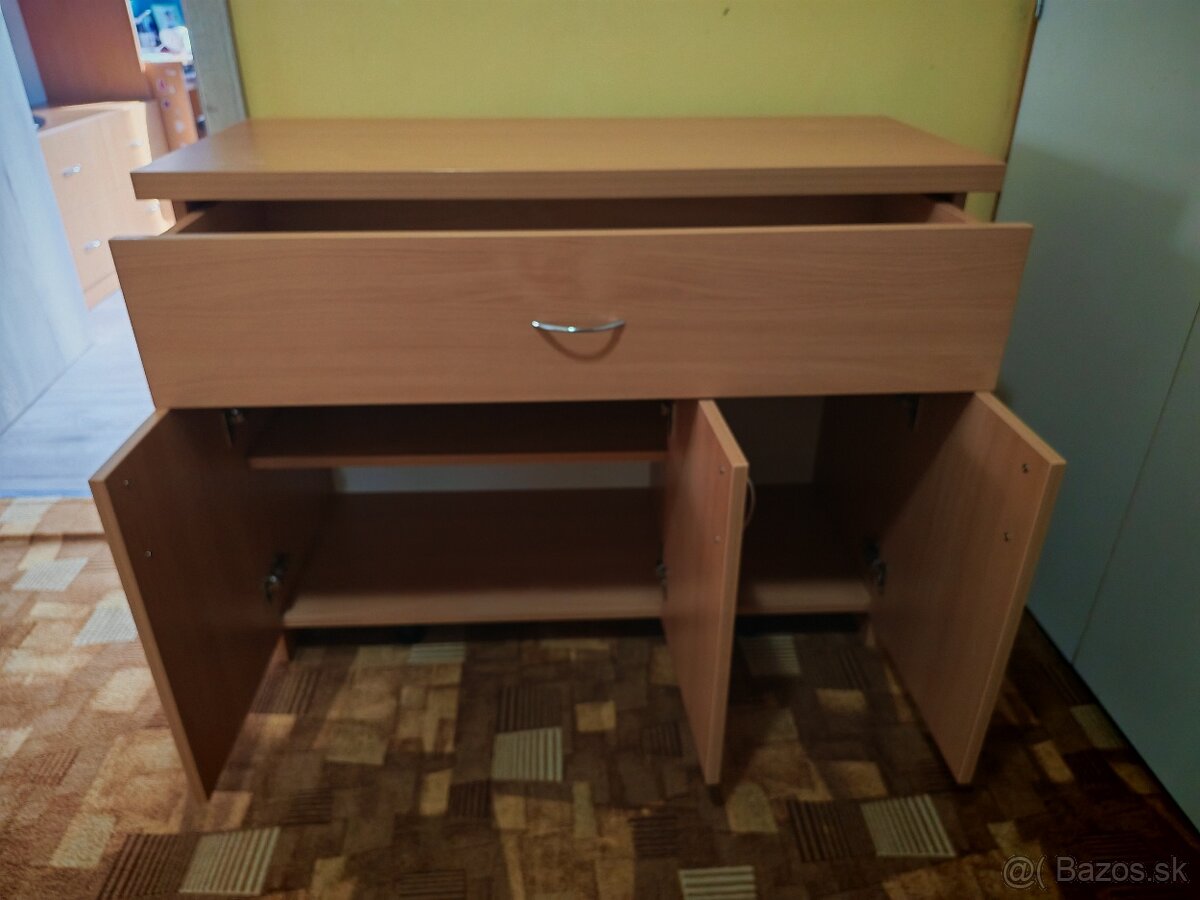 Komoda - 3