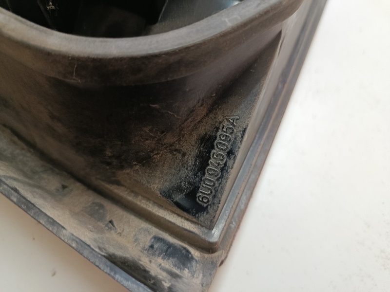 zadne svetlo lave skoda felicia 10€ - 3