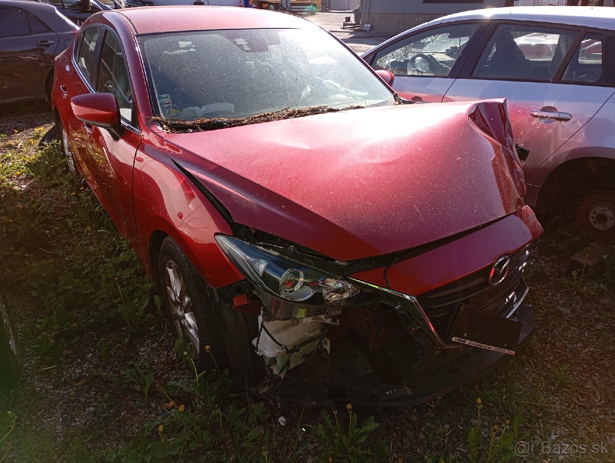 Mazda 3 (BM,BN) 2.0b rozpredám - 3