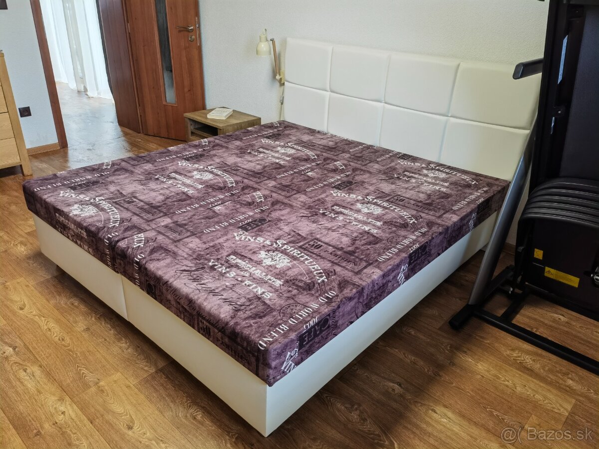 Manželská posteľ - 3
