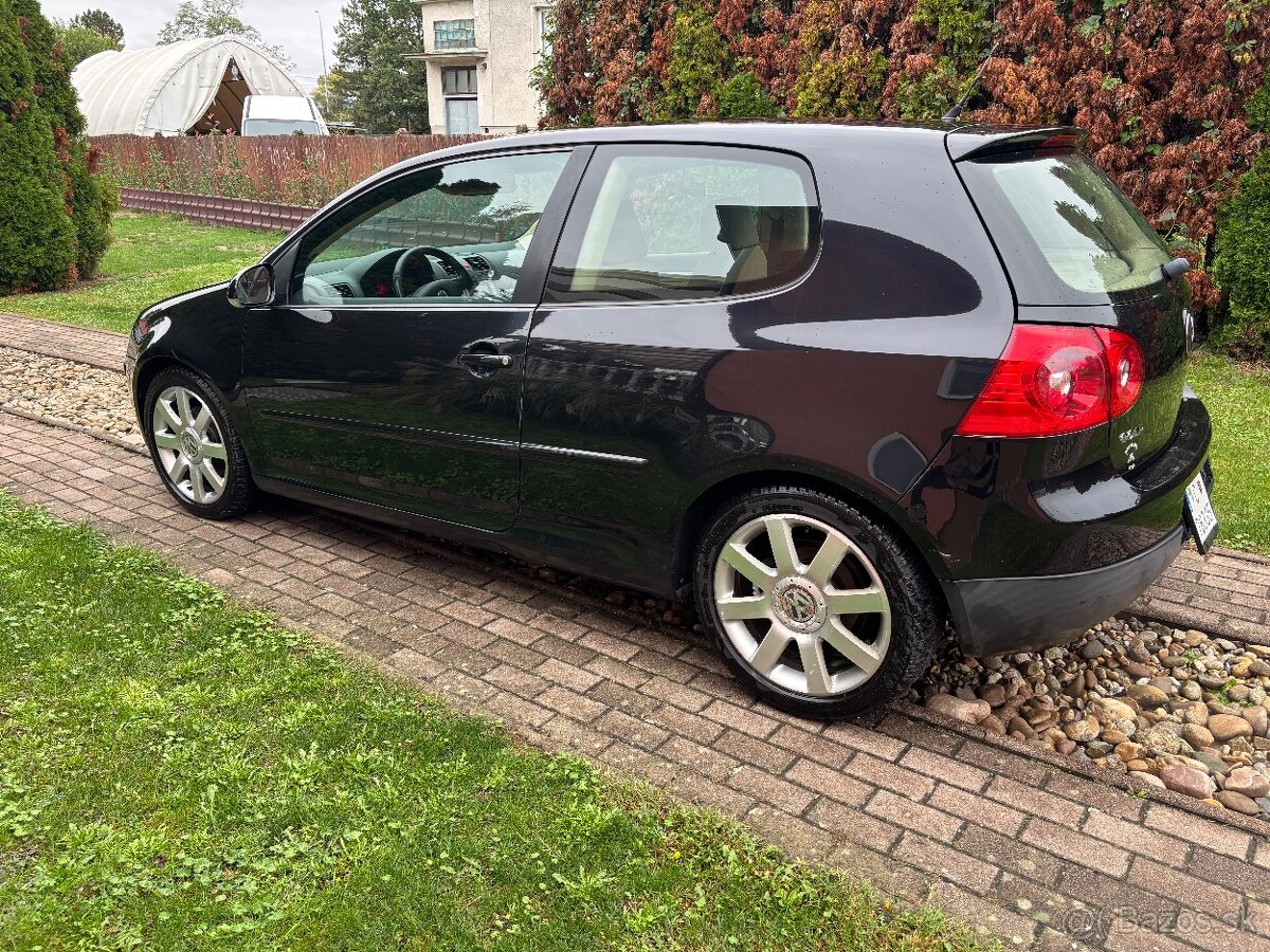 Predám VW GOLF 5. 2.0FSI benzin+LPG - 3