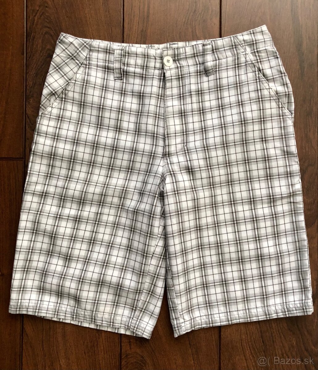 Pánske veci: topánky, mikina, tričká, kraťasy, rifle - 3