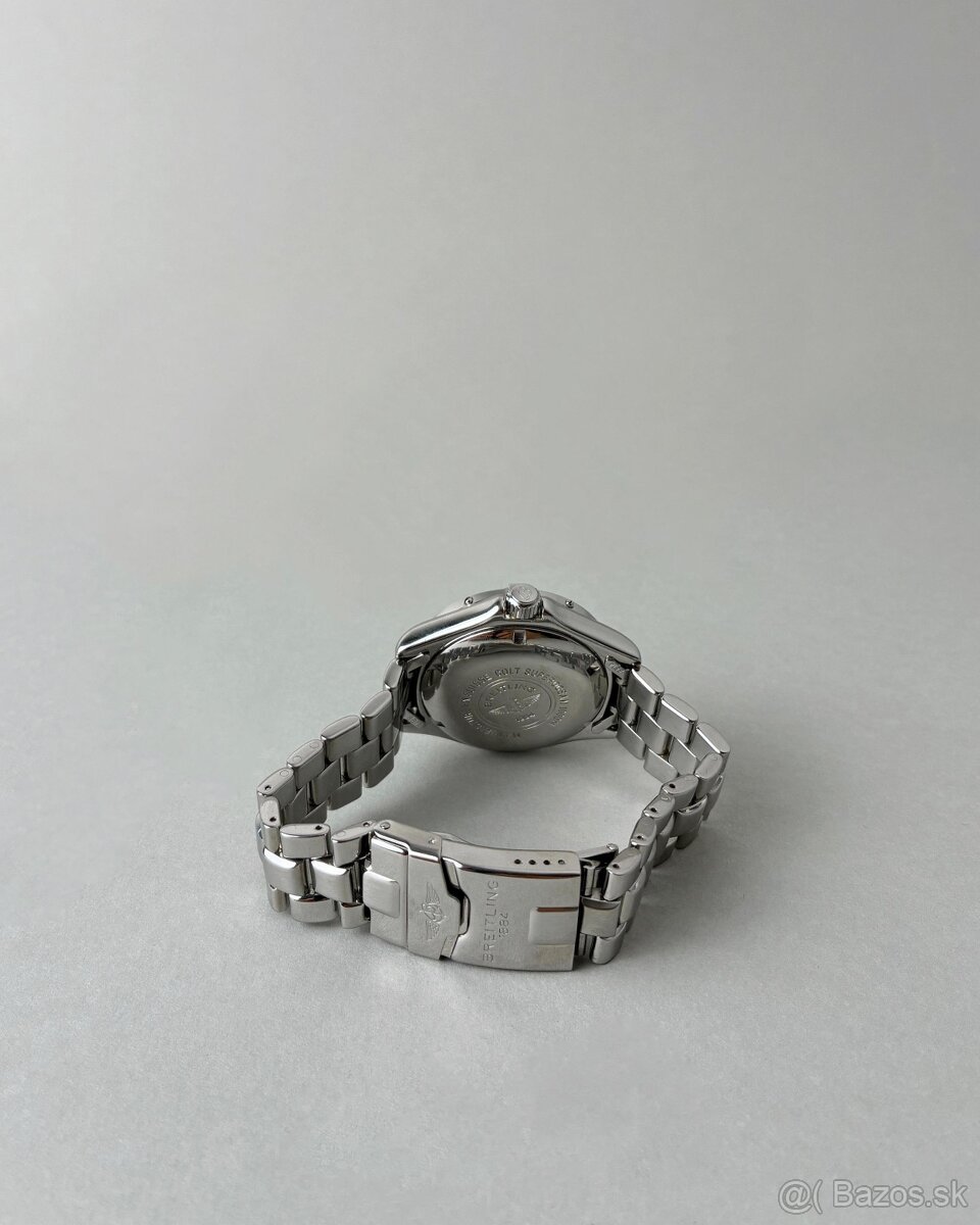 Breitling A17040 - 3