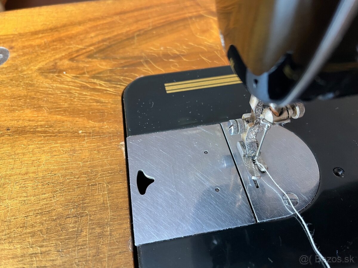 Šijací stroj MINERVA - 3