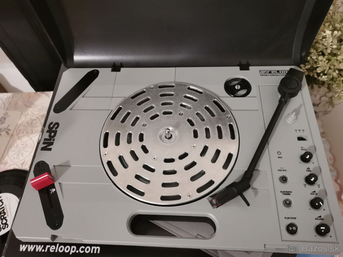 Reloop SPiN DJ Turntable (Custom) + Bonus - 3