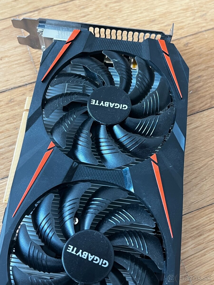 Grafická karta Gigabyte GTX 1060 3GB Windforce - 3
