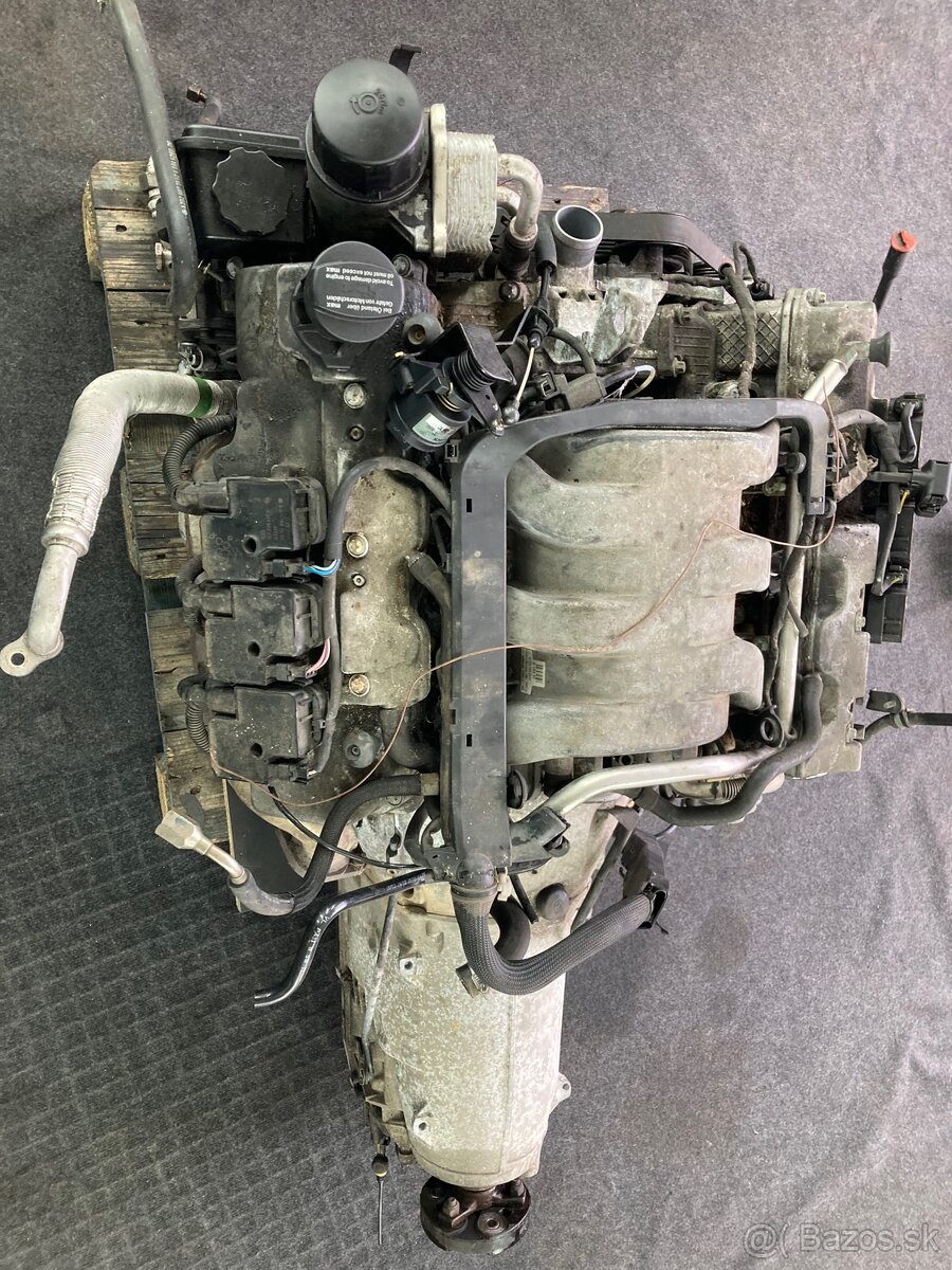 Motor MB clk320 w208 3.2 160kw - 3