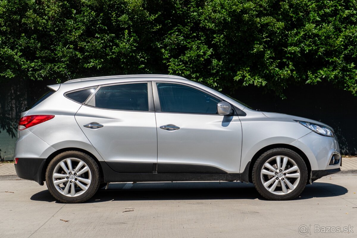 Hyundai ix35 2.0 CRDi VGT Premium 4x4 A/T 2010 - 3