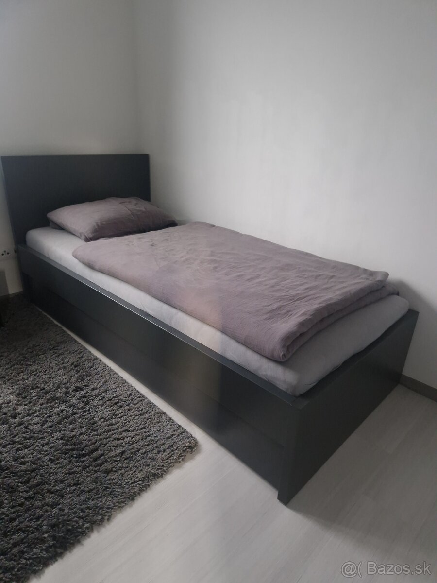 Predám kvalitnú posteľ - 3