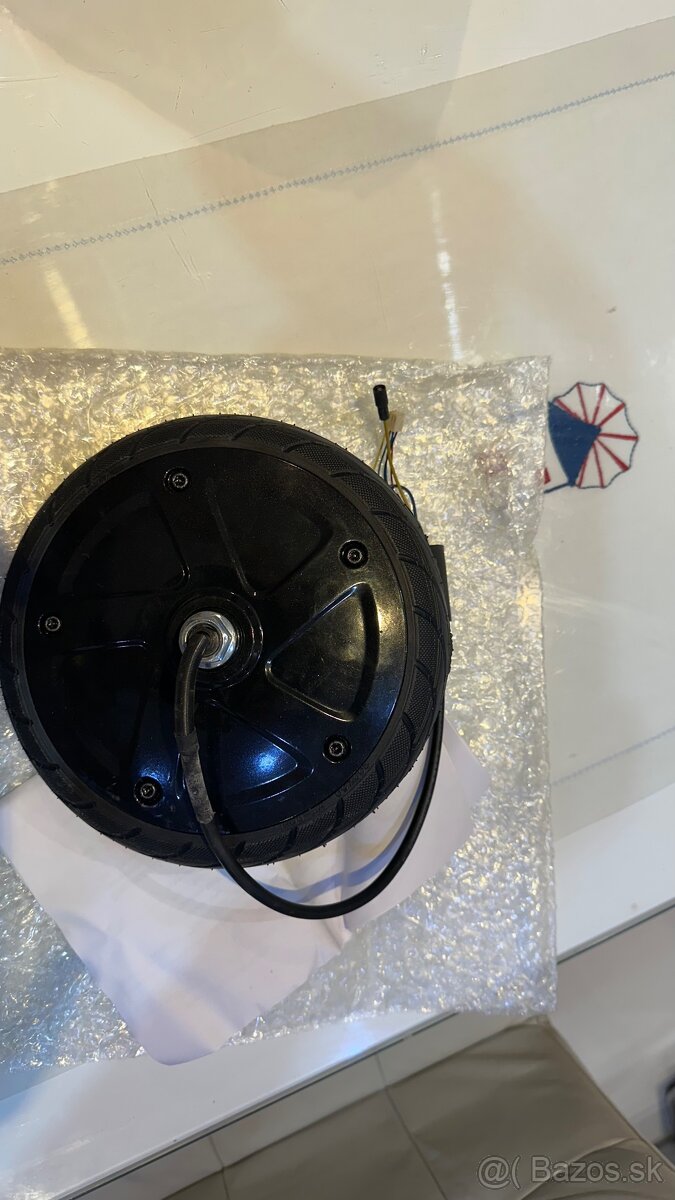 Predam motor na elektrickú Kolobezku Ninebot ES1 až ES4 čist - 3