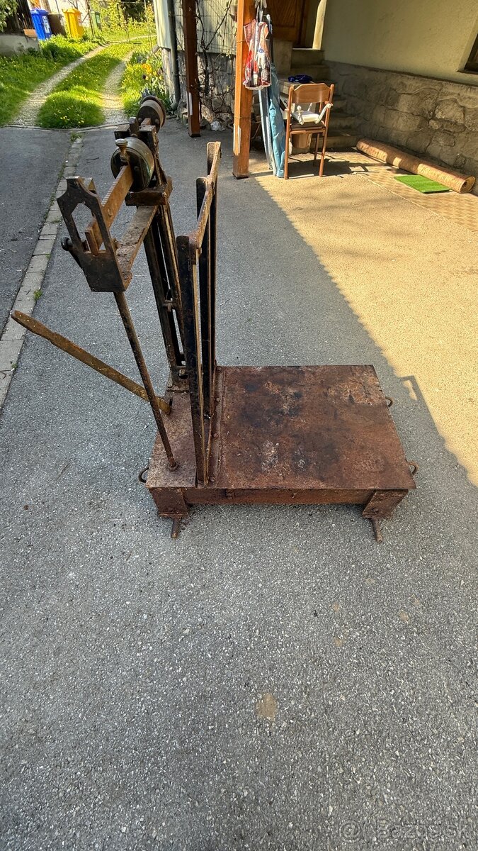 Rozlicne stare veci z povali - 3