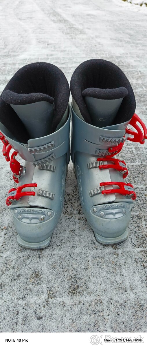 Predám detské lyže 110 - 3