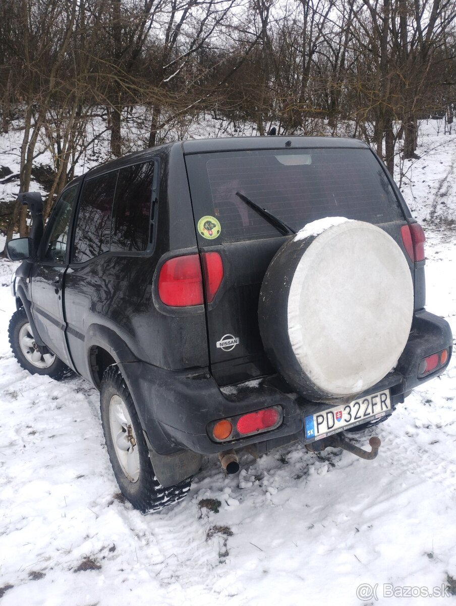 Nissan Terrano - 3