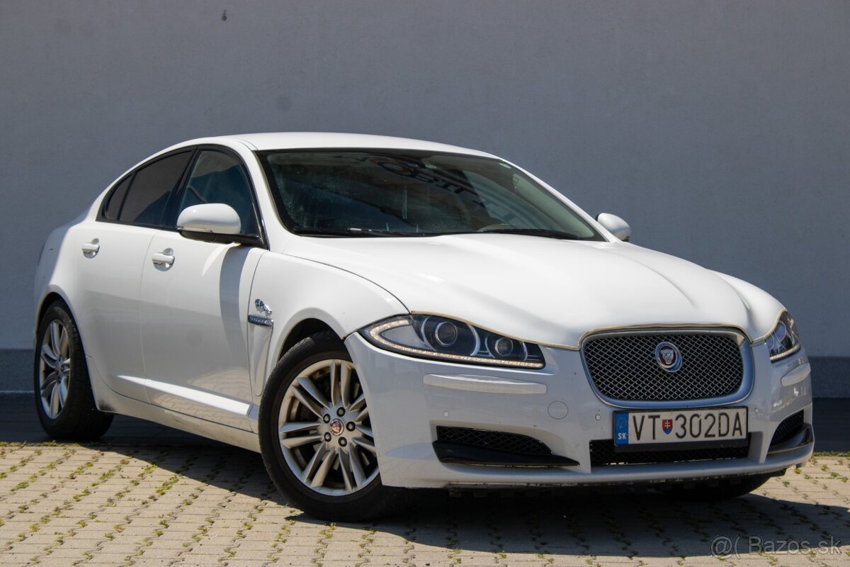 Jaguar XF - 3