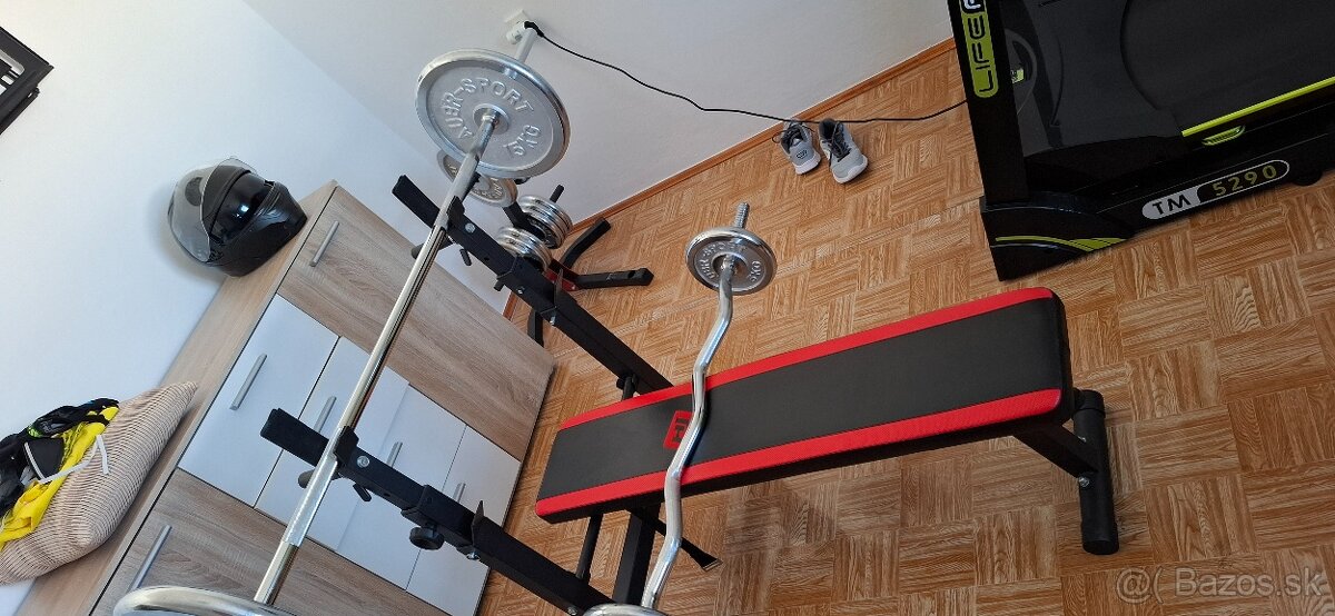 Lavicka na Benchpress - 3
