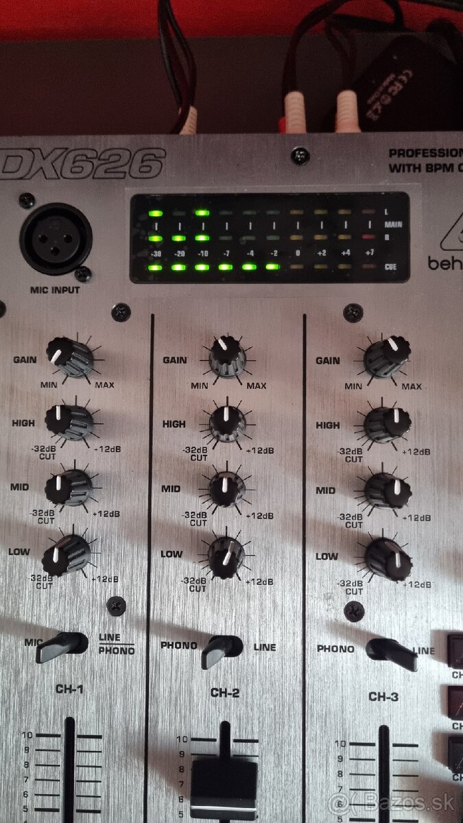DJ mixpult Behringer DX626 - 3
