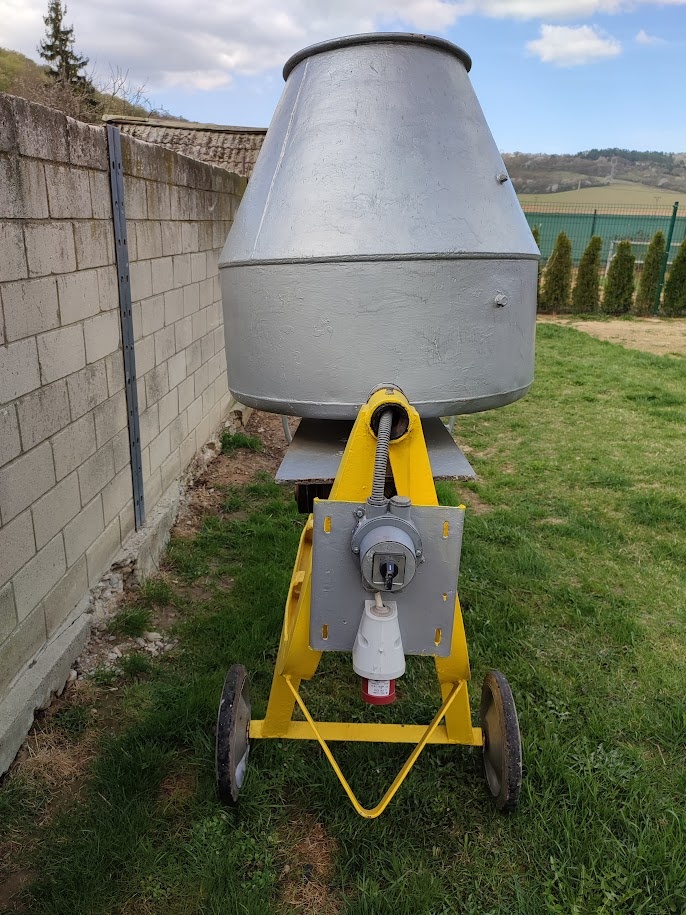 Miešačka na 380/ 4-5 furikov - 3