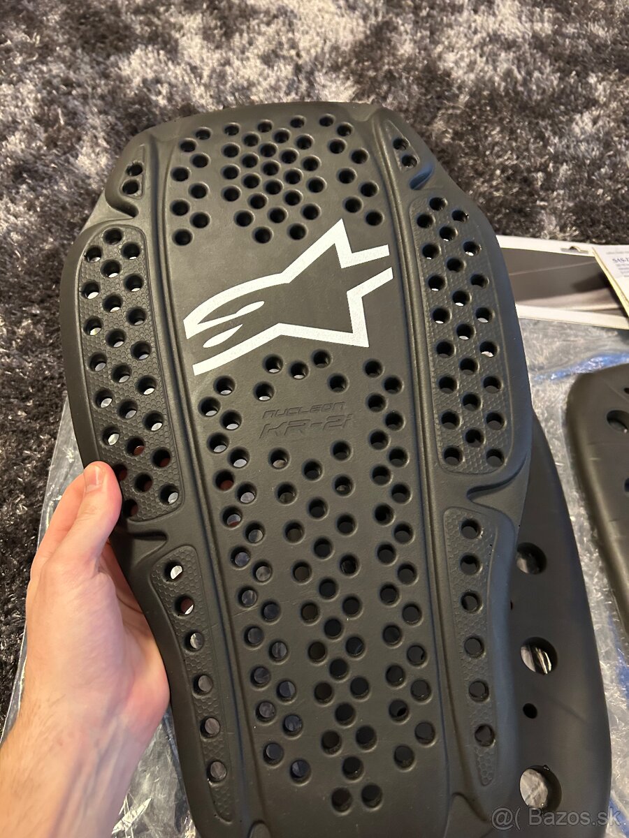Chranic chrbta alpinestars/ SAS tech - 3