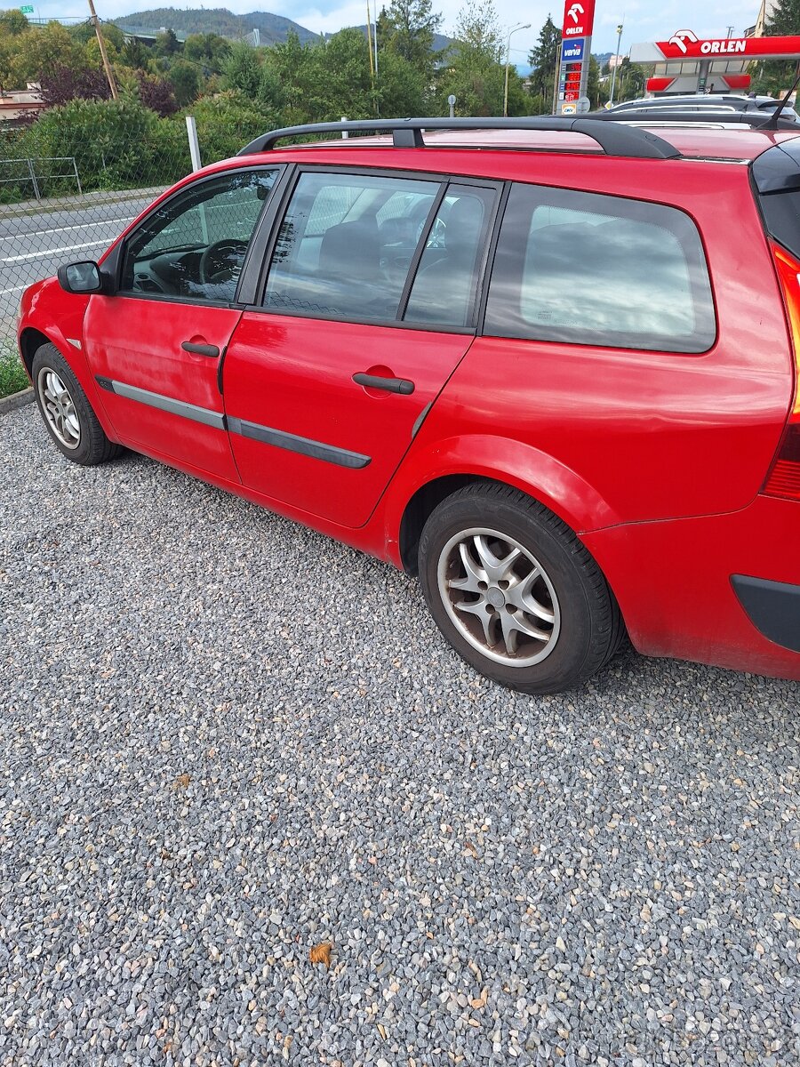 RENAULT MEGANE 1.5 dCi KOMBI - 3