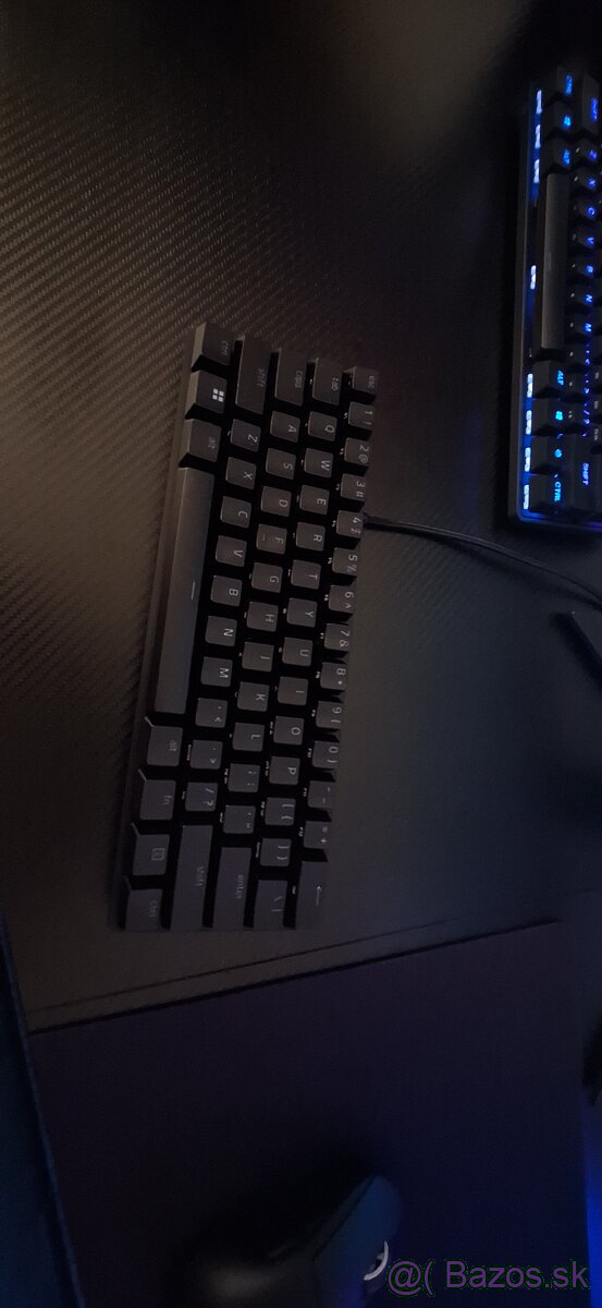 Razer huntsman mini US layout (red switches) - 3