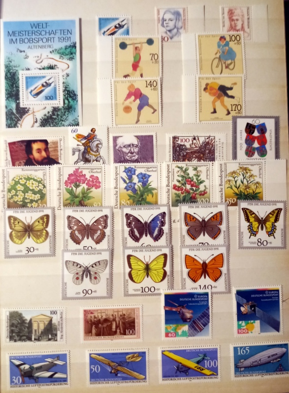 Predám poštové známky DEUTSCHLAND čisté roky 1990 - 2000 - 3