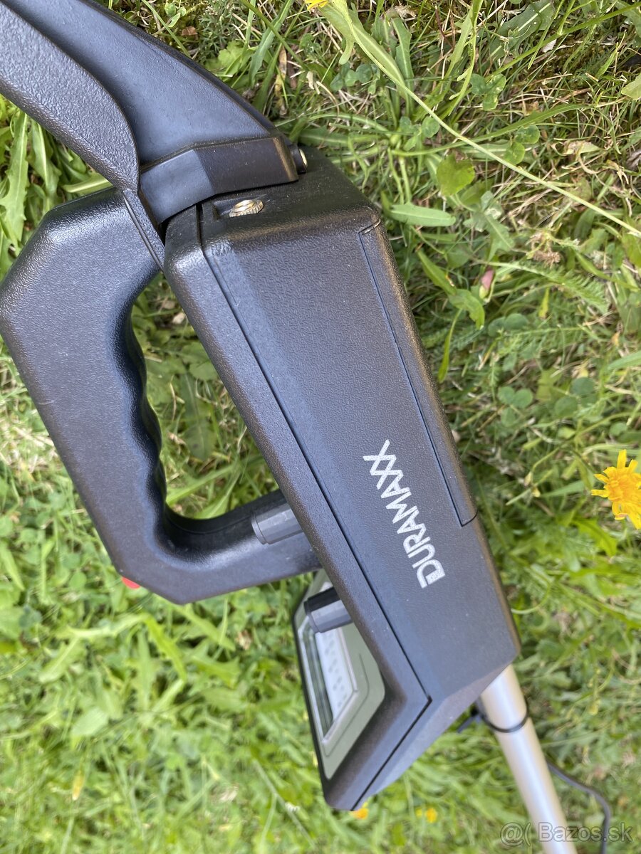 Detektor kovov DURAMAXX - 3