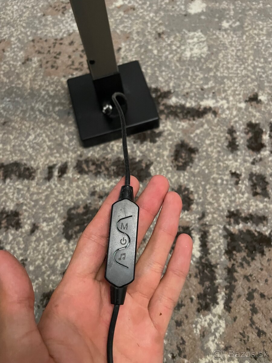 RGB LED rohová lampa s diaľkovým ovládaním – brelight - 3