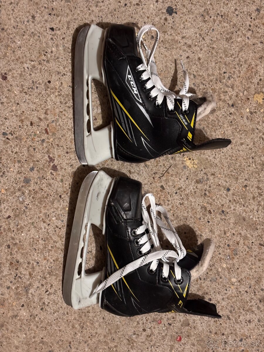 Predám chlapčenské korčule CCM vel. 30 - 3