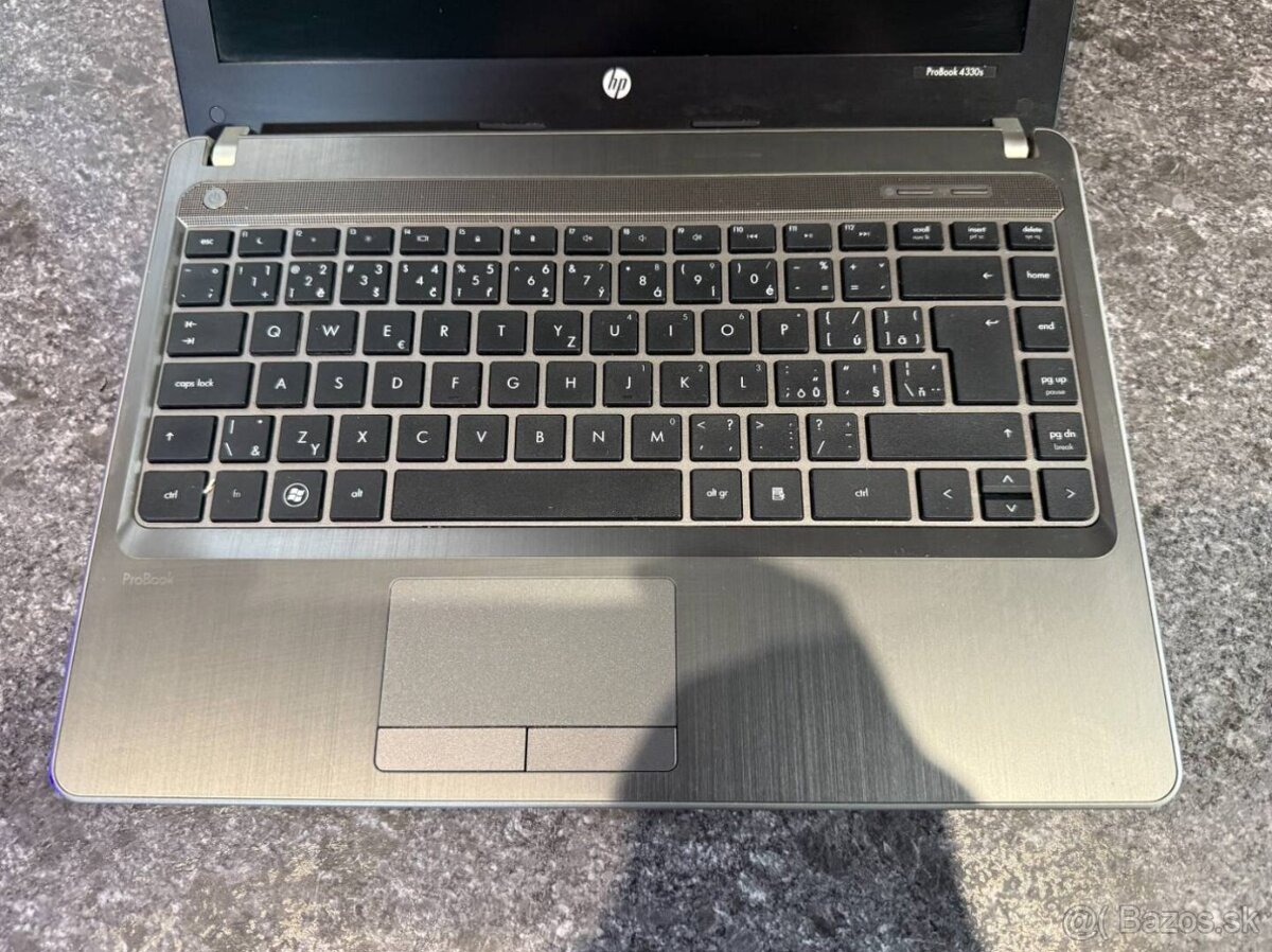 Notebook HP i3-2330M / 8 GB RAM / 250 GB SSD / LINUX MX - 3