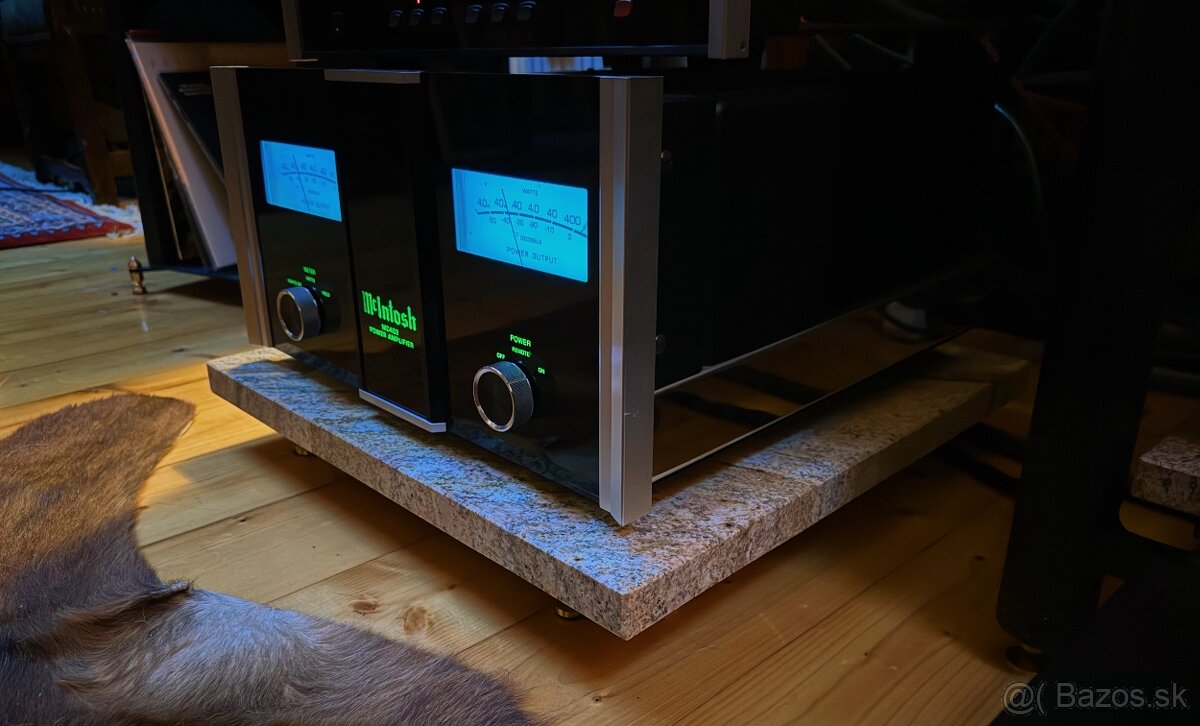 Mcintosh MC402 2 x 400W - 3