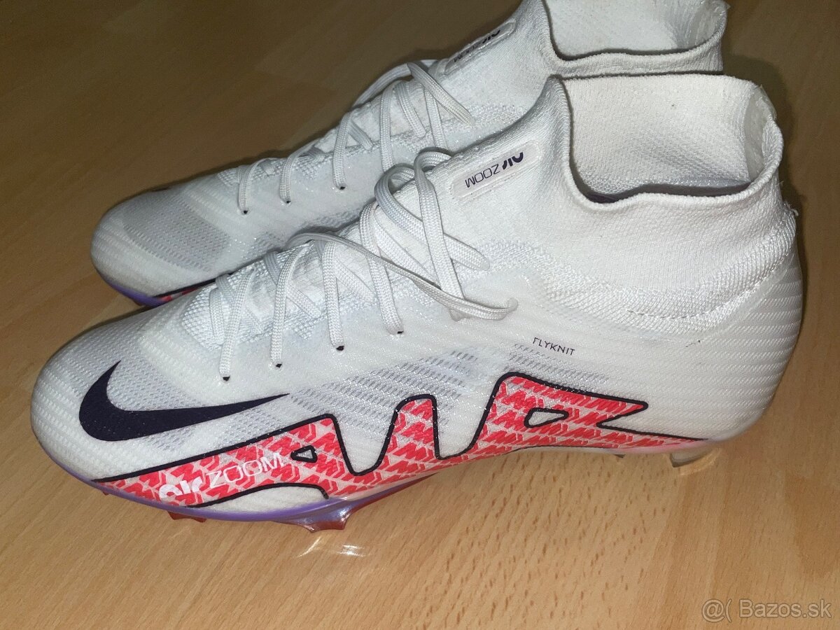 futbalové kopačky - 3